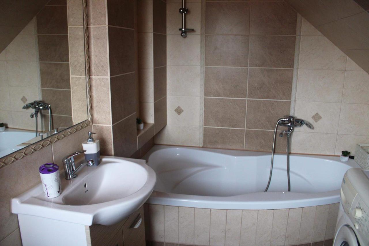 Apartmán Napsugar Vendeghaz Sovata Exteriér fotografie